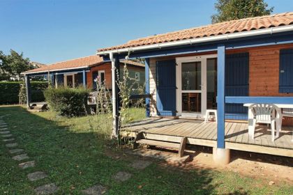 67 chalets en bois entièrement équipés