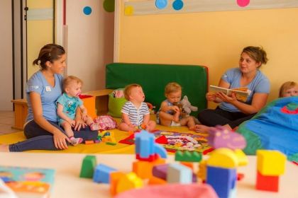 Bébé club de 3 mois à 2 ans