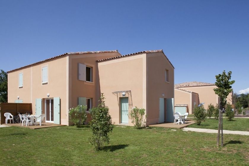 Les maisons de la résidence Les Demeures du Ventoux