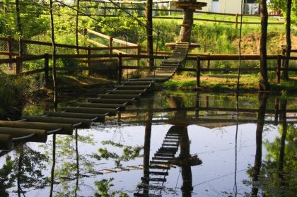 DefiPlanet' à Dienné - Le cadre superbe des chalets du Domaine